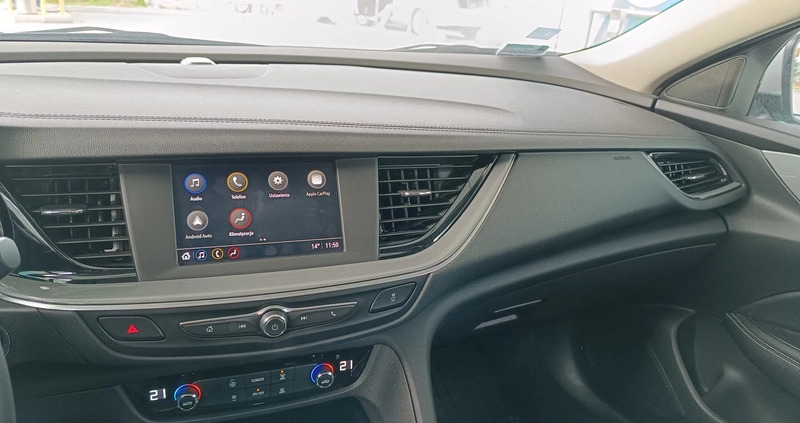 Opel Insignia cena 68900 przebieg: 117000, rok produkcji 2019 z Chełm małe 667